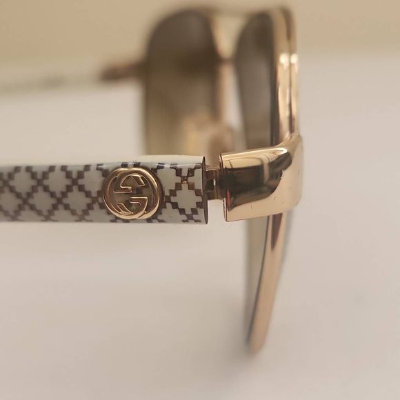 Gucci Aviator Gold/Wht Sunglasses, NWOT - Picture 6 of 8